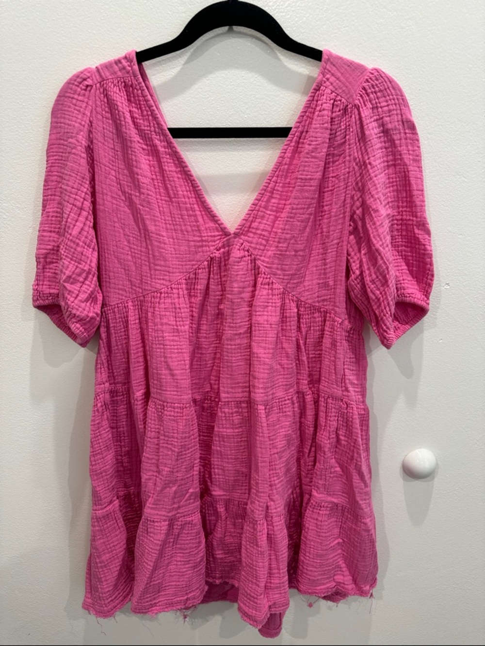 Women's Pink V-Neck Tiered Gauze Top
